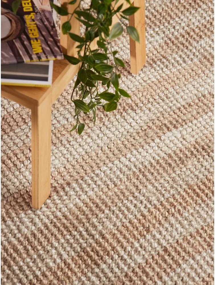 Бежов ръчно изработен ютен килим 160x230 cm Harvest Amber – Elle Decoration