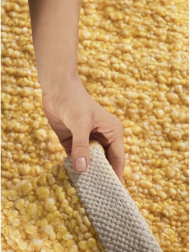 Жълта ръчно изработена пътека от букле 80x200 cm Notting Hill Portobello – Ted Baker