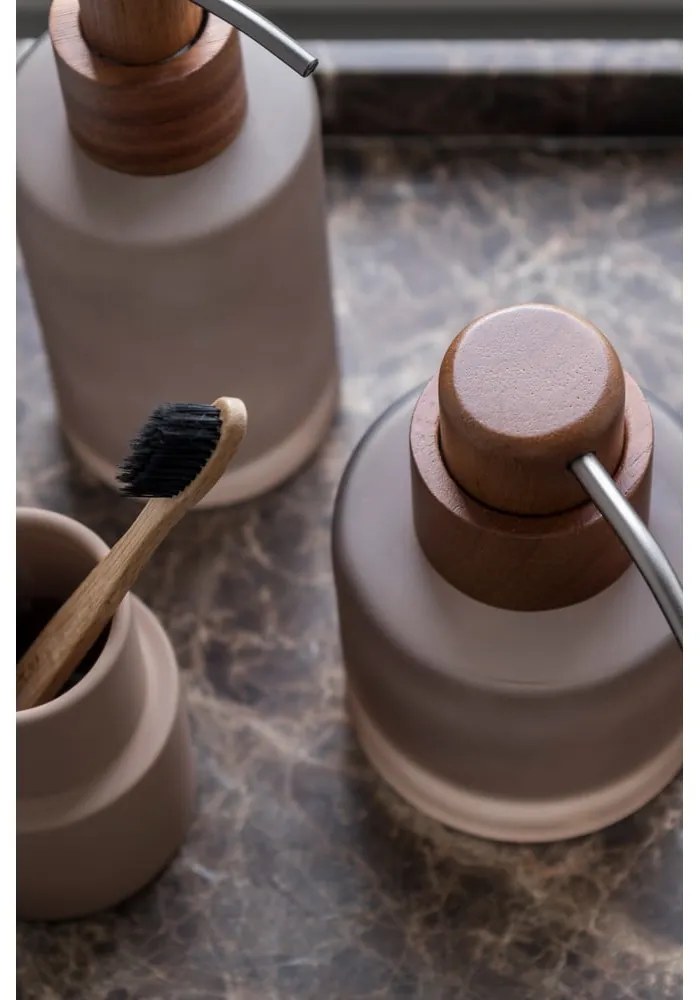 Кафяв стъклен диспенсер за сапун 310 ml Modest – Mette Ditmer Denmark