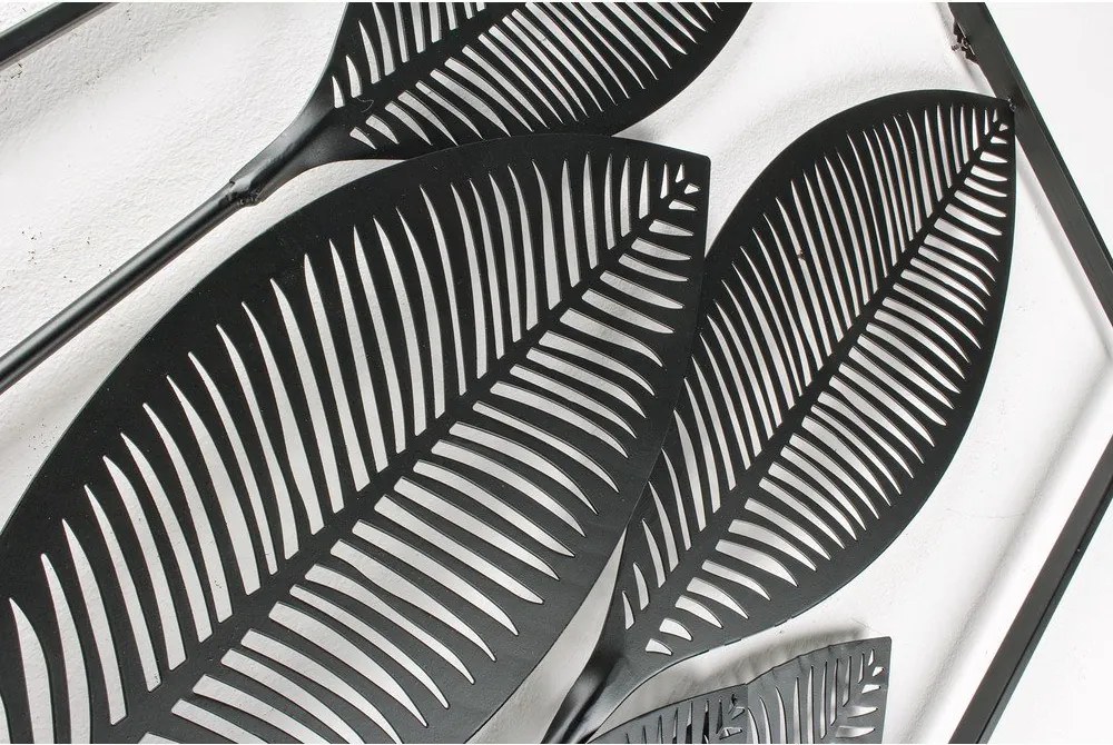 Метална декорация за стена 61x135 cm Adhira – Bizzotto