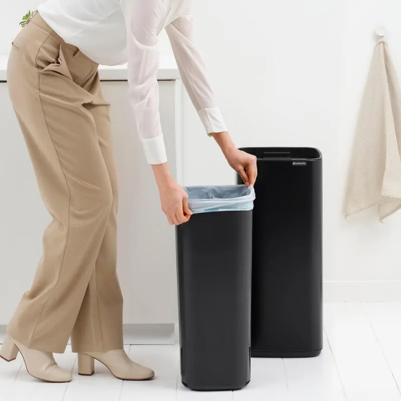 Кош за боклук Brabantia Bo Touch 1010140, 30 л, Плавно и безшумно отваряне, Голям отвор, Черен