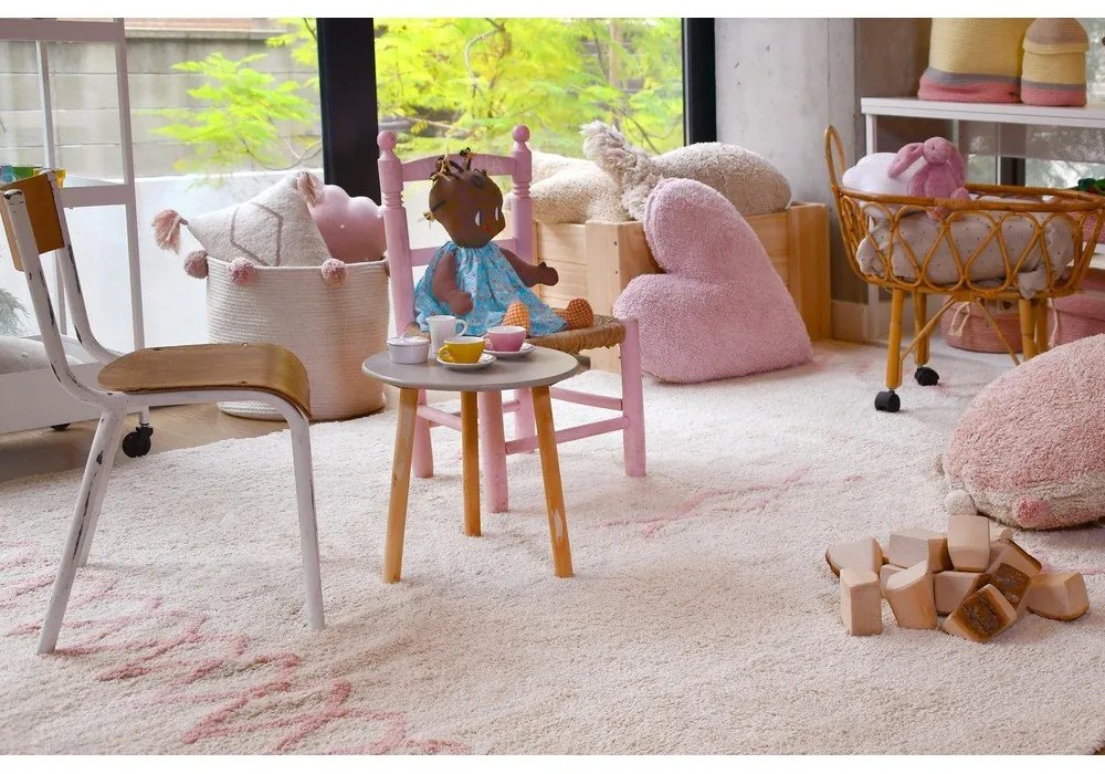 Детска възглавница Heart – Lorena Canals