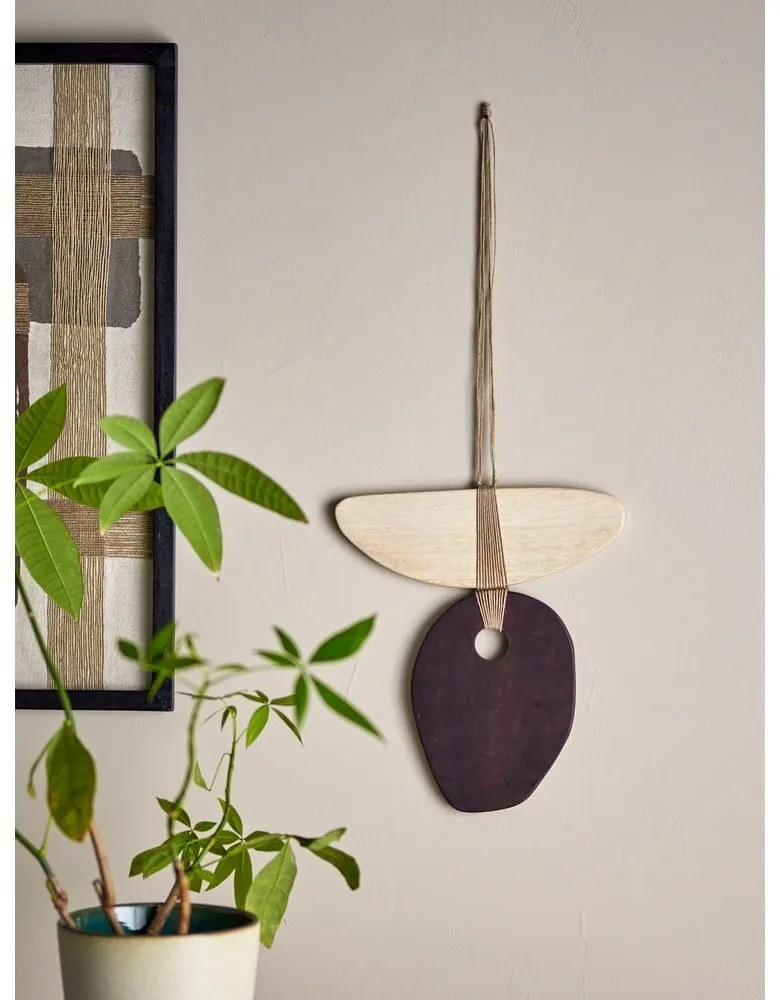 Дървена декорация за стена 30,5x33 cm Yoki – Bloomingville