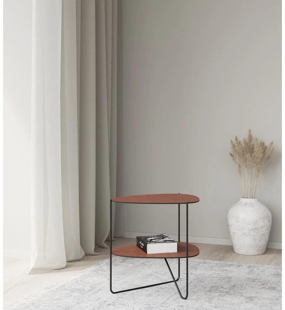 Метална масичка за кафе в цвят кафяв коняк 37x44 cm Curve Double Bull – LIND DNA