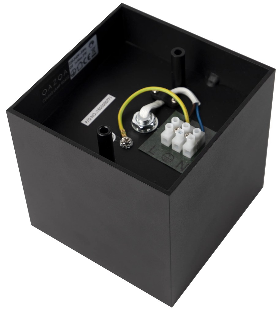 Дизайнерски повърхностен спот черен квадрат - Box