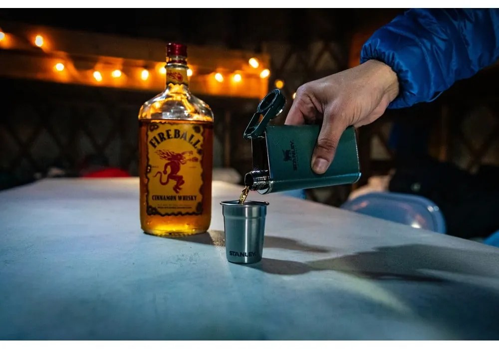 Зелена колба от неръждаема стомана 230 ml Easy-Fill Wide Mouth Flask Hammer Tone Green – Stanley