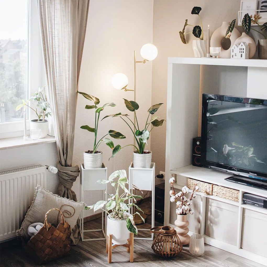 Подова лампа в стил Арт Деко златиста с опалово стъкло 2-светлина - Pallon