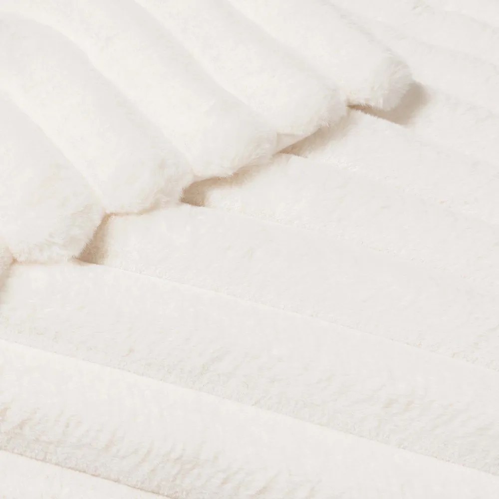 Кремаво одеяло от микроплюш 180x220 cm Boudoir – douceur d'intérieur