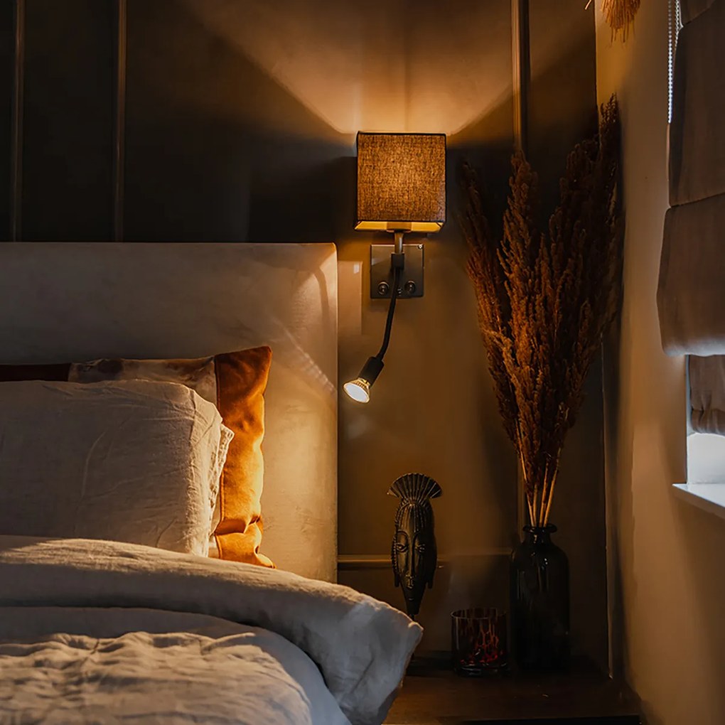 Интелигентна стенна лампа черна с USB с Wifi A60 и GU10 - Zeno
