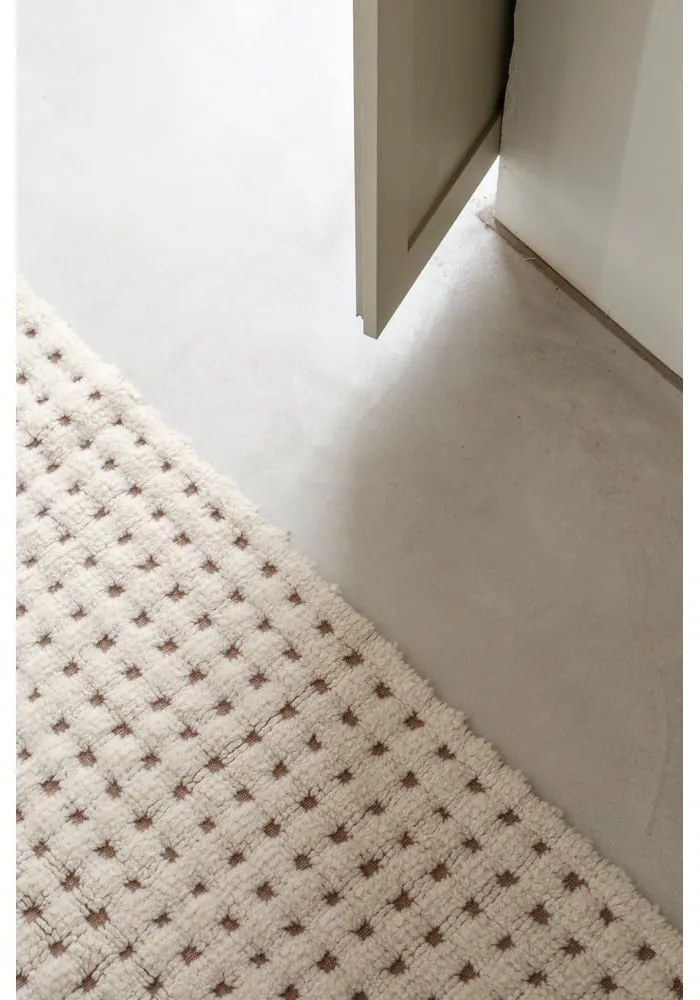 Ръчно изработена вълнена пътека подходяща за пране в цвят слонова кост 80x230 cm Unexpected Wool – Lorena Canals
