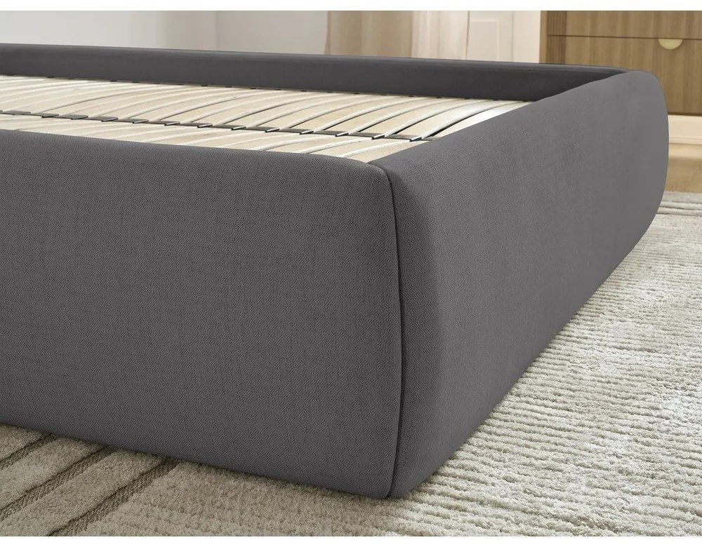 Тъмносиво тапицирано двойно легло без табла с място за съхранение и включена подматрачна рамка 180x200 cm Inera – Bobochic Paris