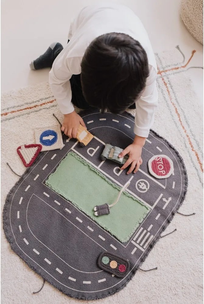 Автомобилна писта Eco City – Lorena Canals