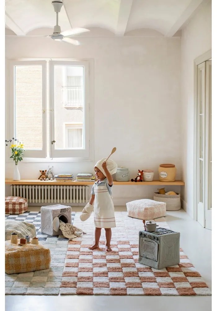 Детски пуф в цвят жълта охра Vichy Honey – Lorena Canals