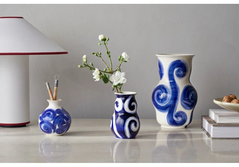 Синя ръчно рисувана каменна ваза Tulle - Kähler Design