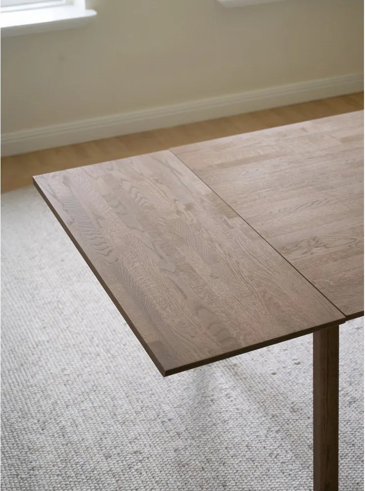 Сгъваема трапезна маса от масивен дъб 95x220 cm Clapperton – Rowico