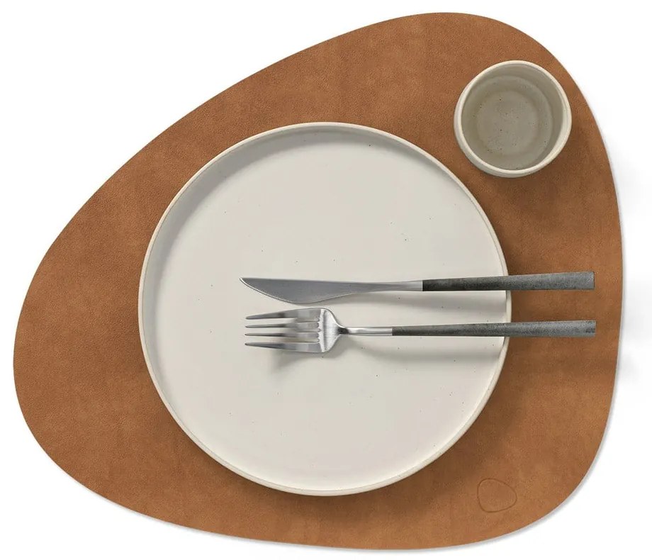 Подложка за хранене от еко кожа 37x44 cm Curve L Nupo – LIND DNA
