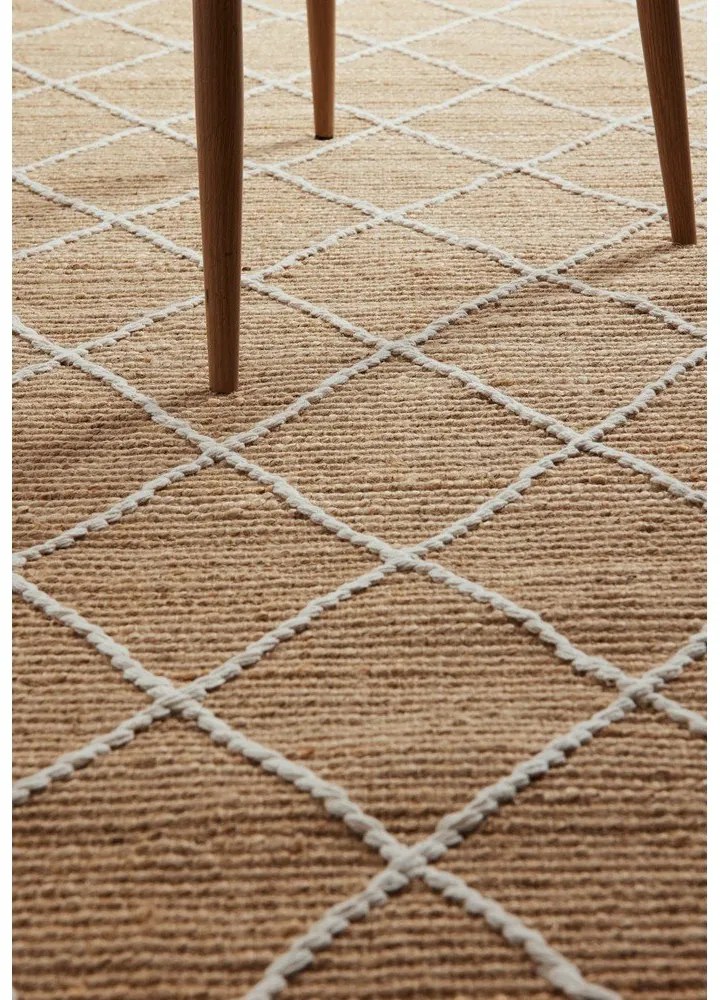 Ръчно изработен ютен килим в естествен цвят 80x150 cm Kunu – Hanse Home