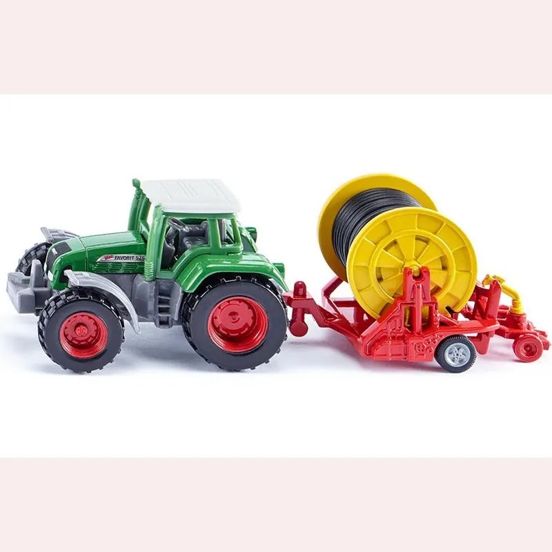 Siku - Играчка Tractor with Irrigation Reel 1677