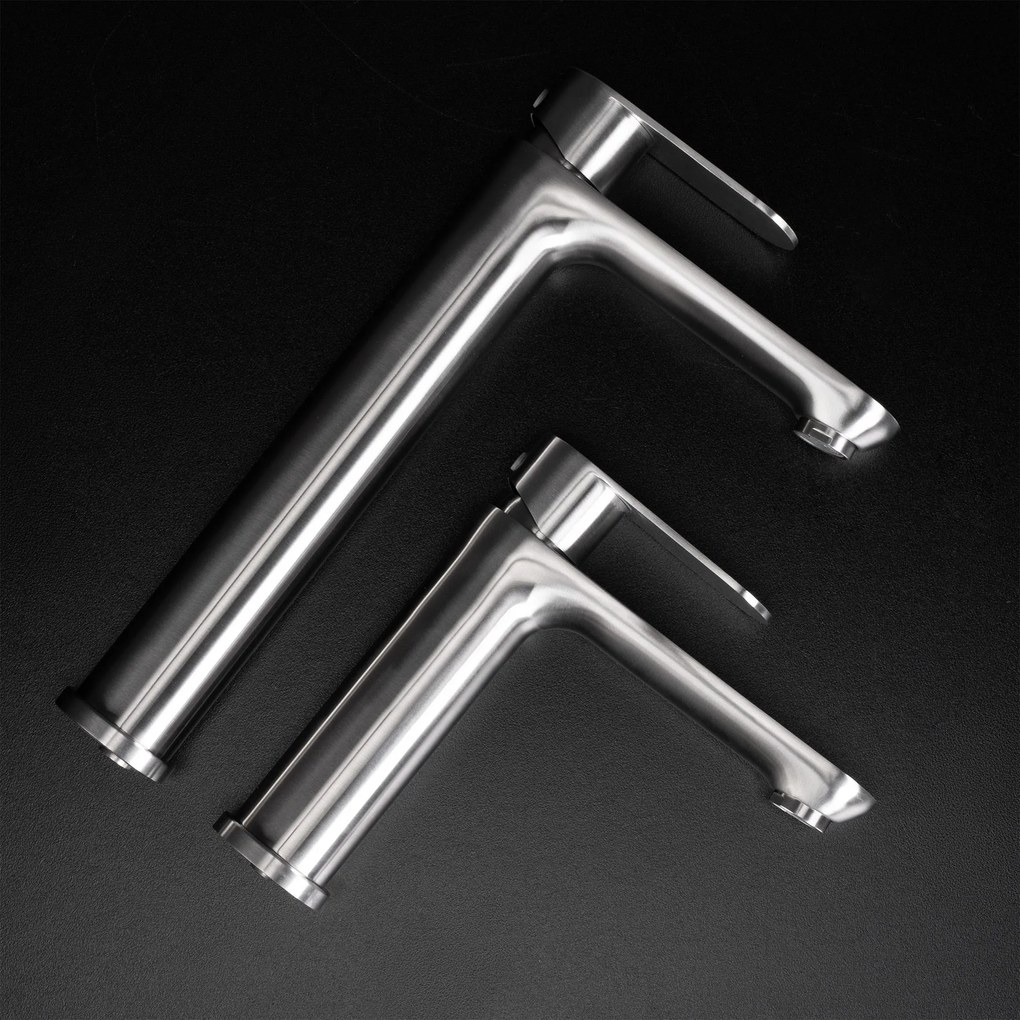 Смесител за баня Rea Logan Brush Nickel