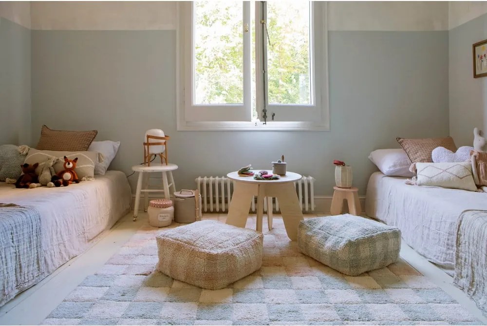 Светлосин детски пуф Vichy Blue Sage – Lorena Canals