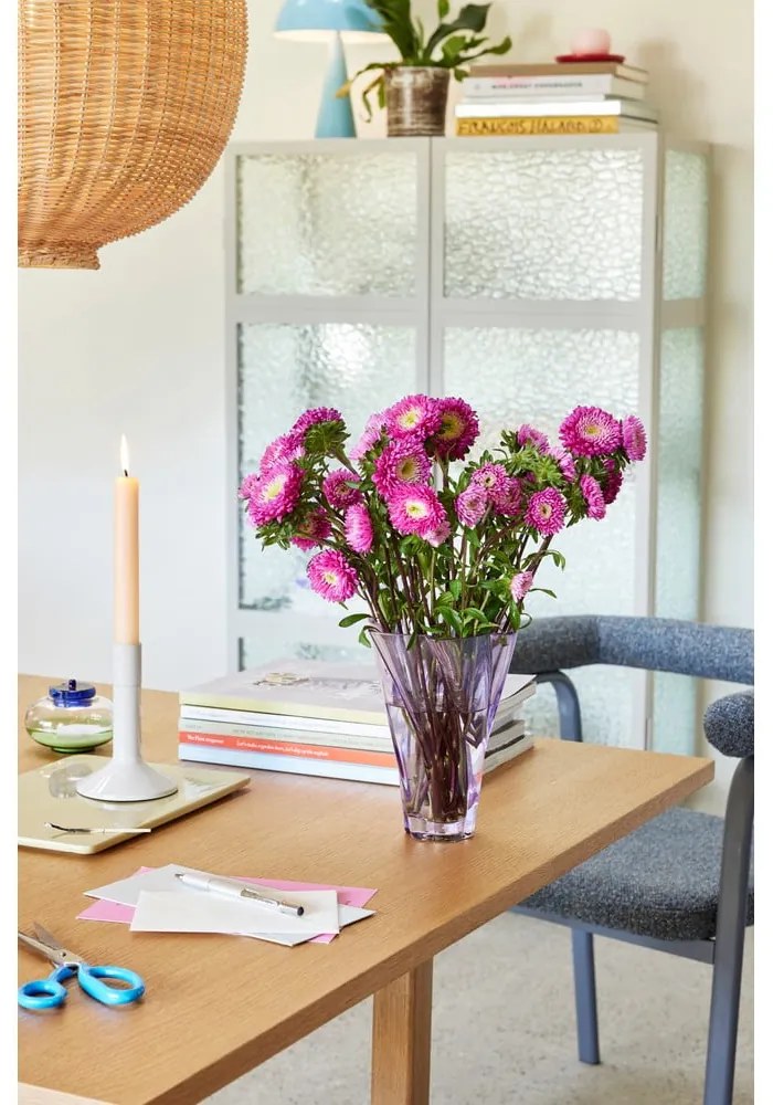 Лилава стъклена ръчно изработена ваза (височина 18 cm) Bloom – Hübsch