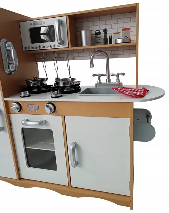 Детска дървена кухня с аксесоари и LED осветление