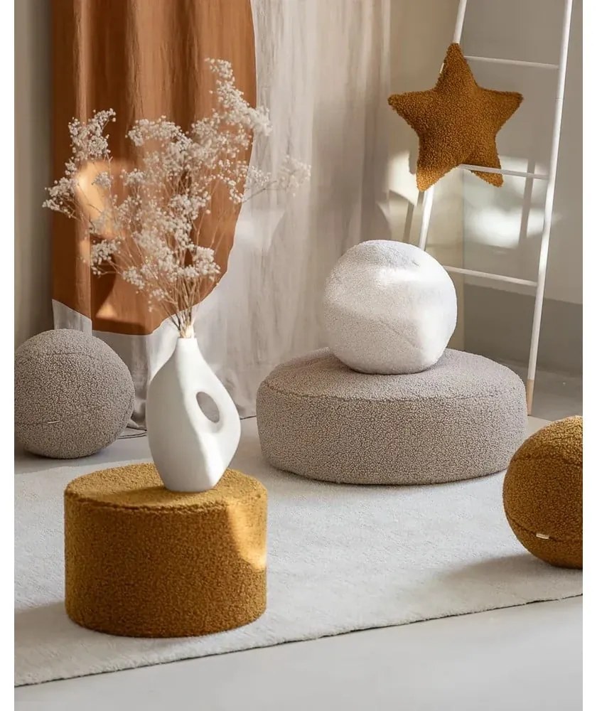 Кафява детска възглавница за диван от букле Star – Wigiwama