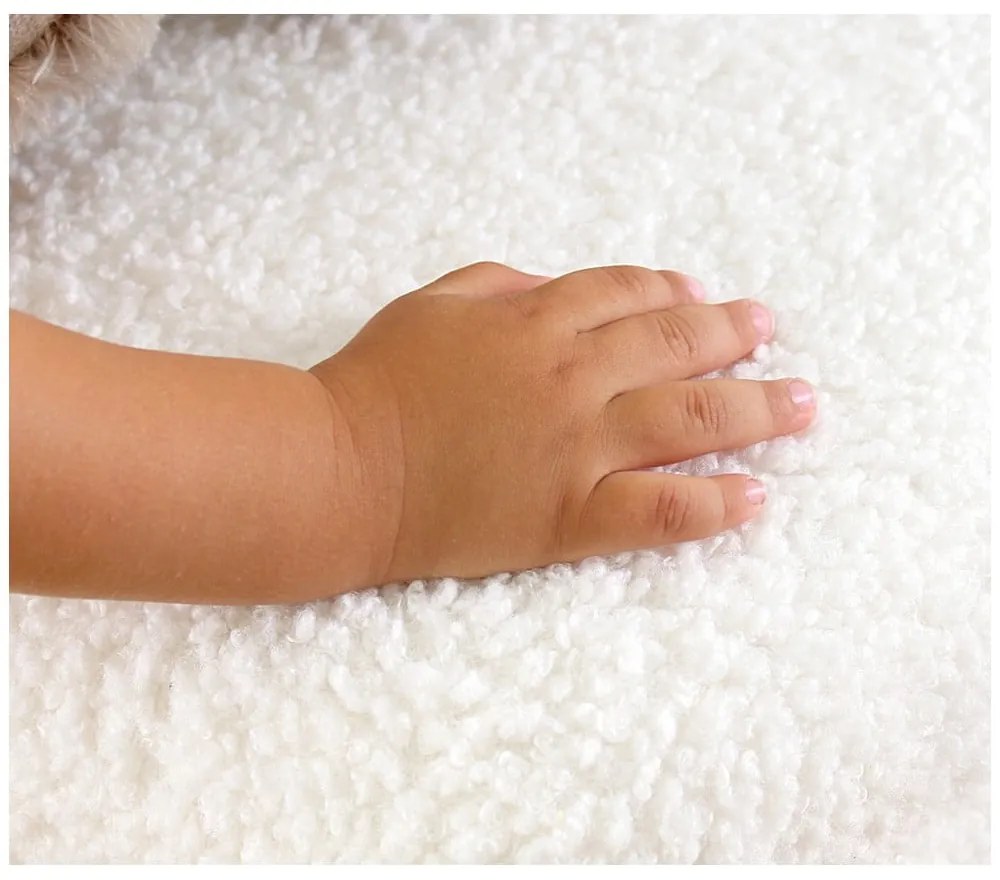 Бял детски фотьойл от плат букле Moouv – Artie