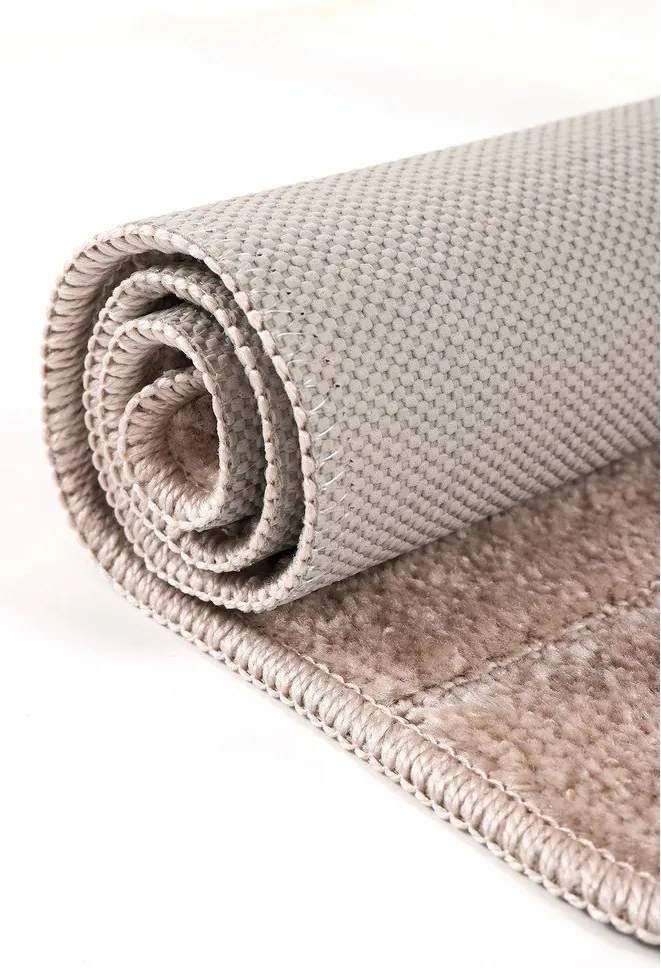 Кафяви килими за баня в комплект 2 бр. 50x80 cm Yeni Cizgli – Foutastic