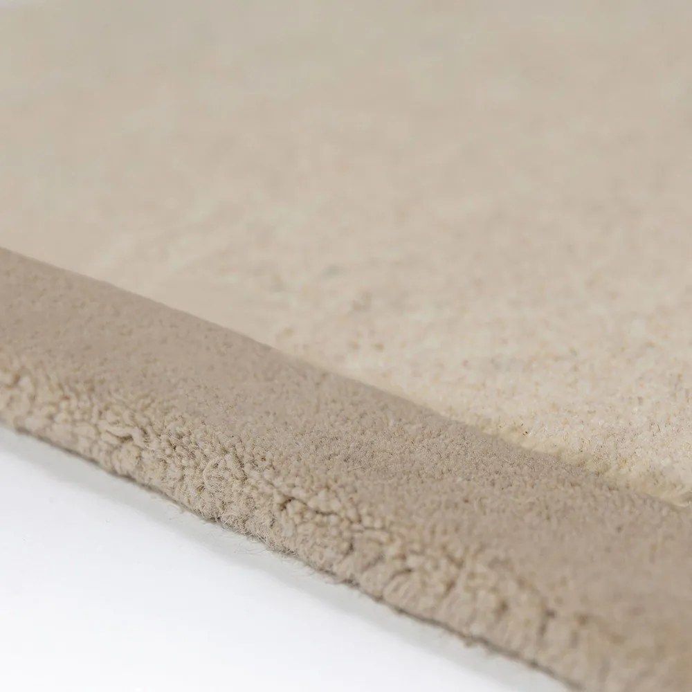 Ръчно изработен вълнен килим в естествен цвят 200x290 cm Lozenge – Flair Rugs