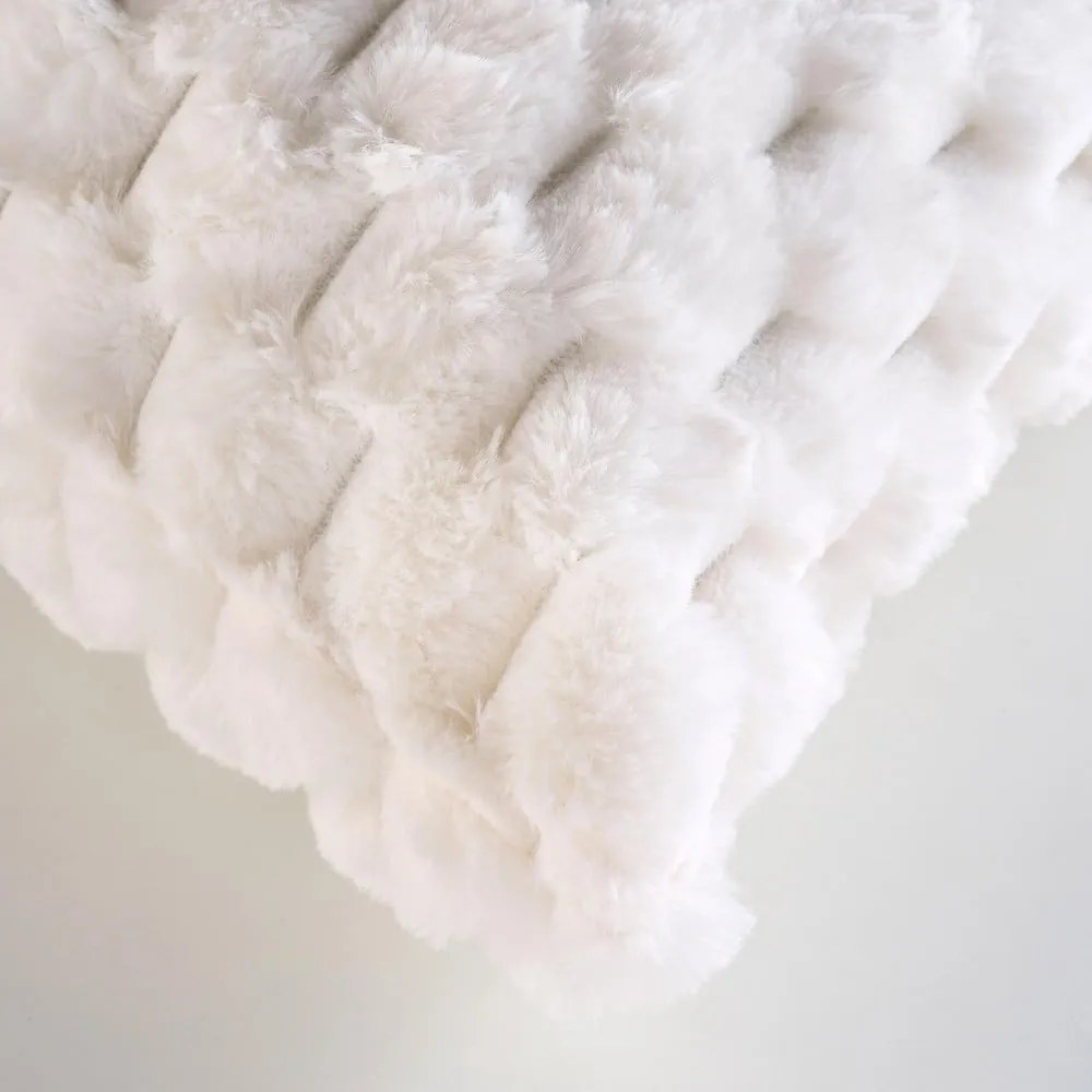 Декоративна възглавница от изкуствена кожа 45x45 cm Frosty – douceur d'intérieur