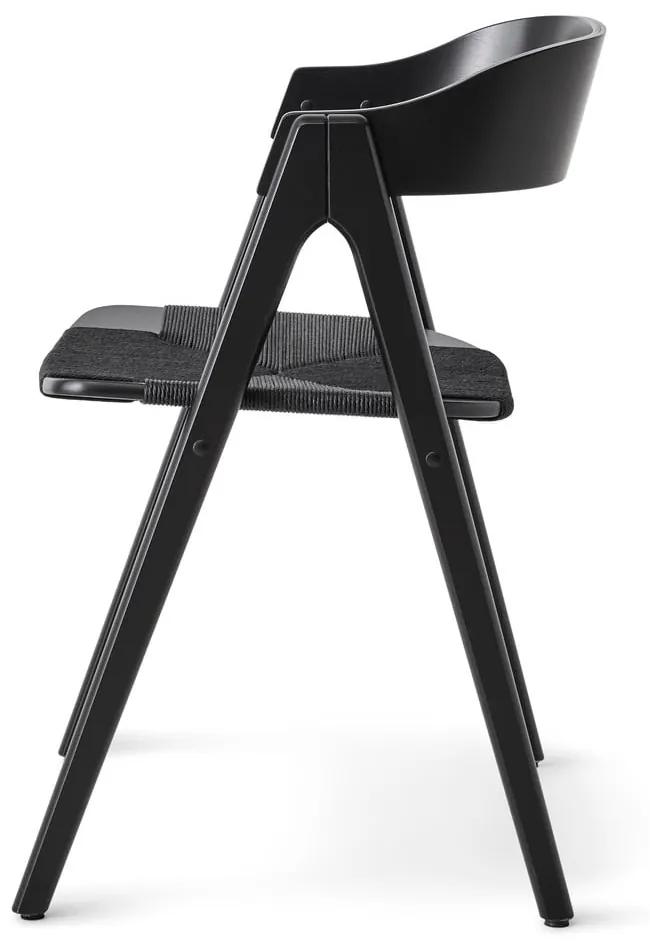 Черен трапезен стол от букова дървесина с черна ратанова седалка Findahl от Hammel Mette - Hammel Furniture