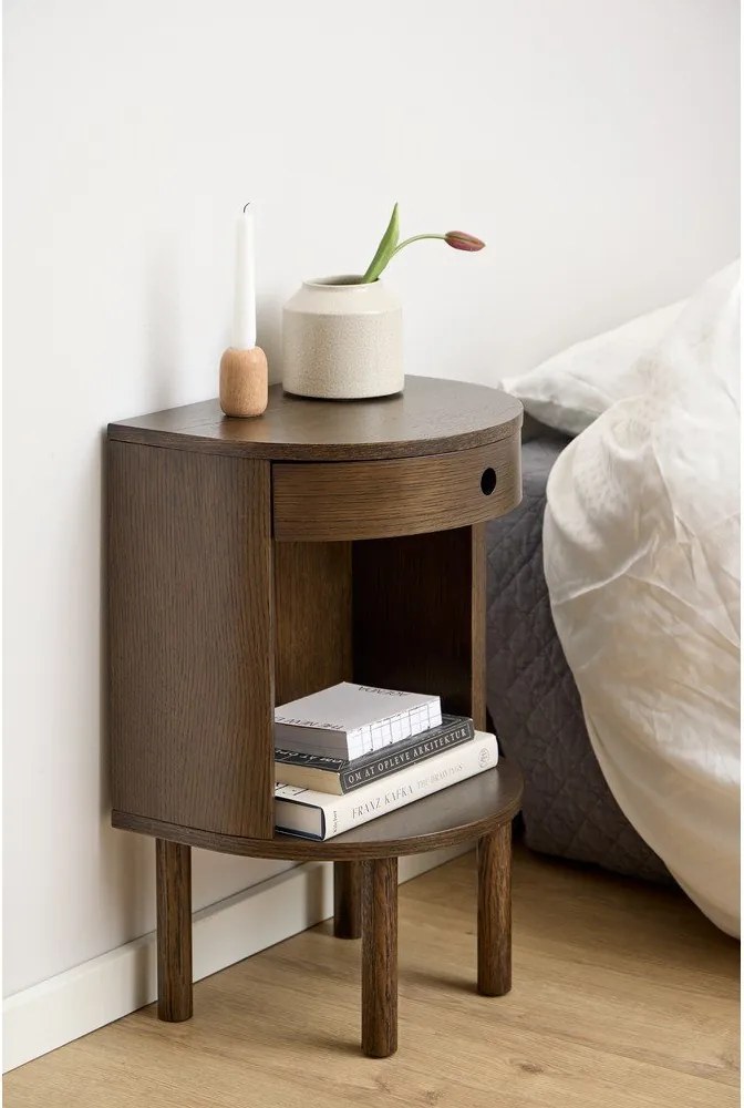 Нощно шкафче от декор от дъб в тъмно естествен цвят Paron – Actona