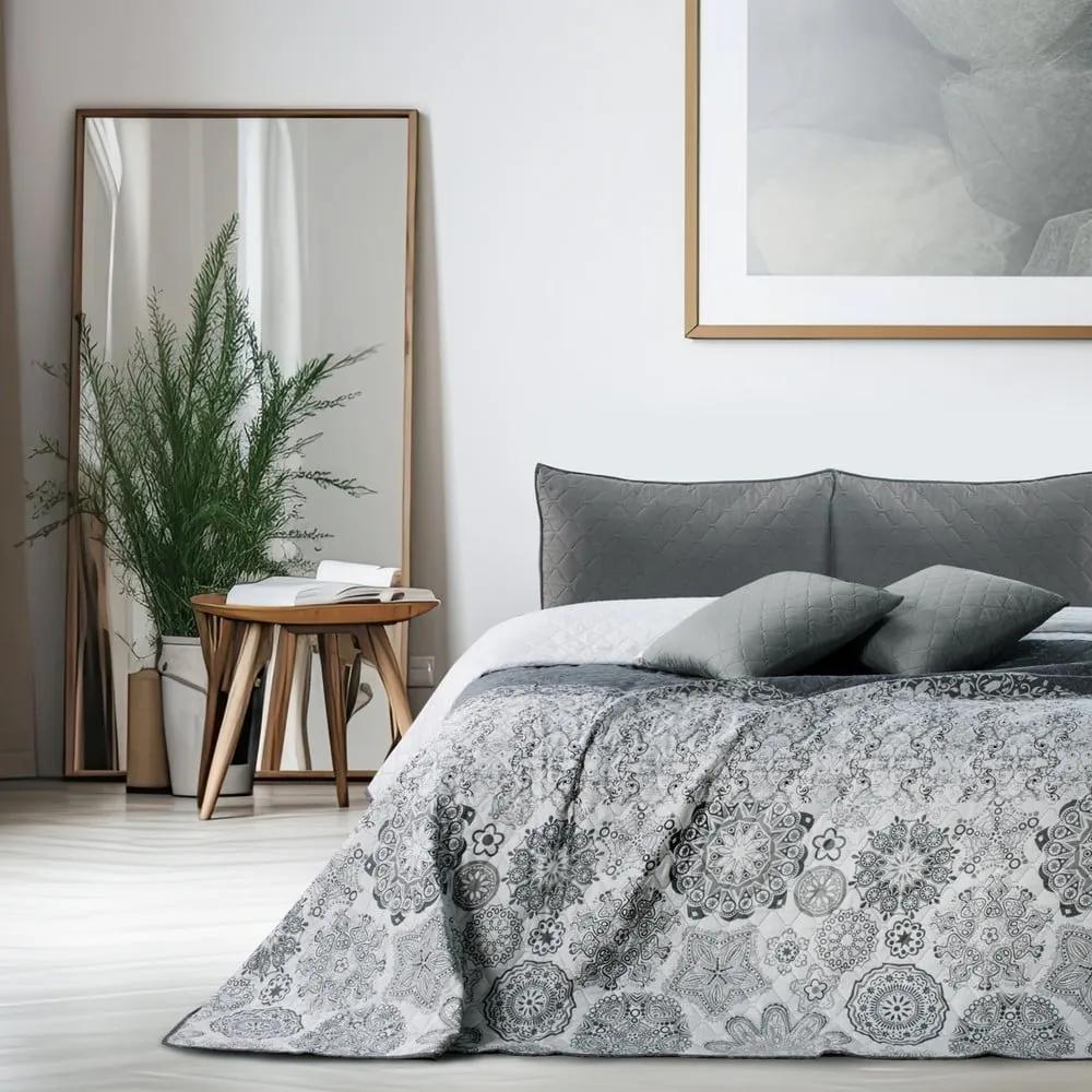 Бяло и сиво двустранно покривало за легло от микрофибър , 260 x 240 cm Alhambra - DecoKing