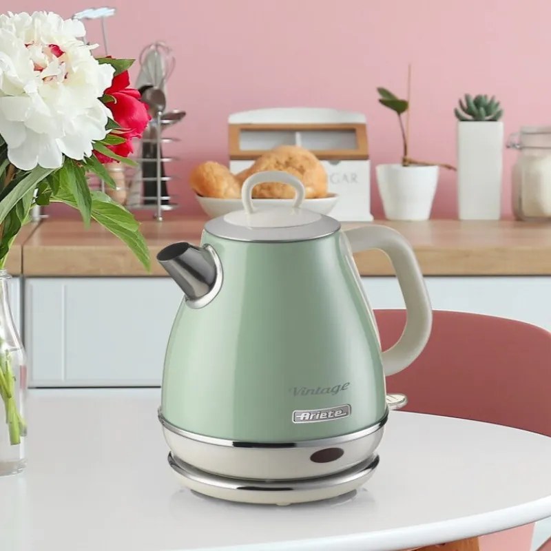 Електрическа кана Ariete VINTAGE 2868/04, 1630W, 1 л, Метален корпус, Бързо завиране, Безжична основа, Зелен
