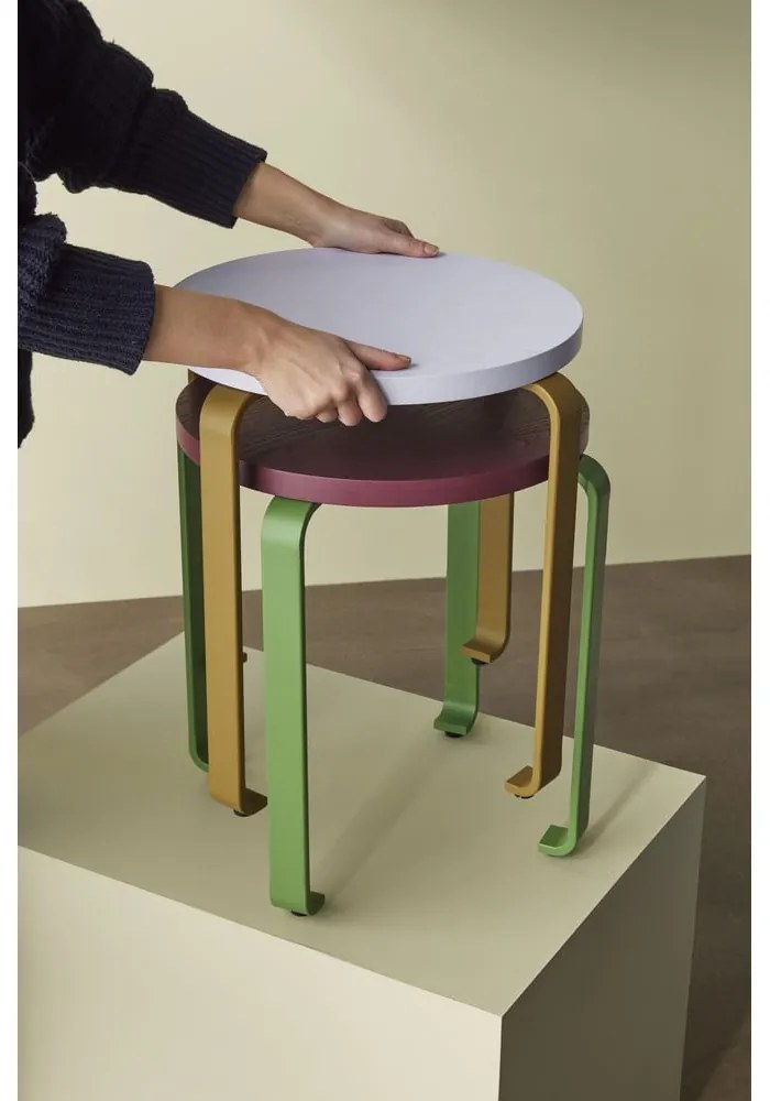 Оранжево-зелена табуретка от ясенова дървесина Smile - Hübsch