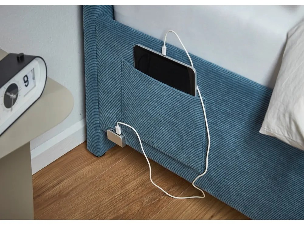 Синьо тапицирано ъглово детско легло 120x200 cm без ламелно дъно Cool – Meise Möbel