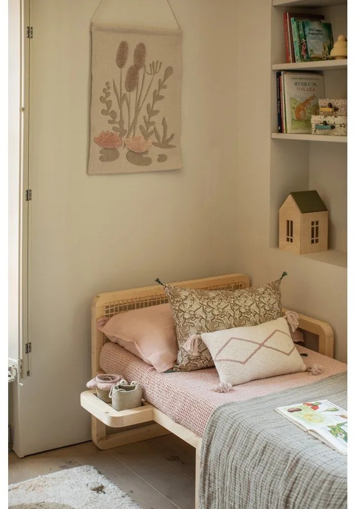 Детски гоблен Magic Pond – Lorena Canals