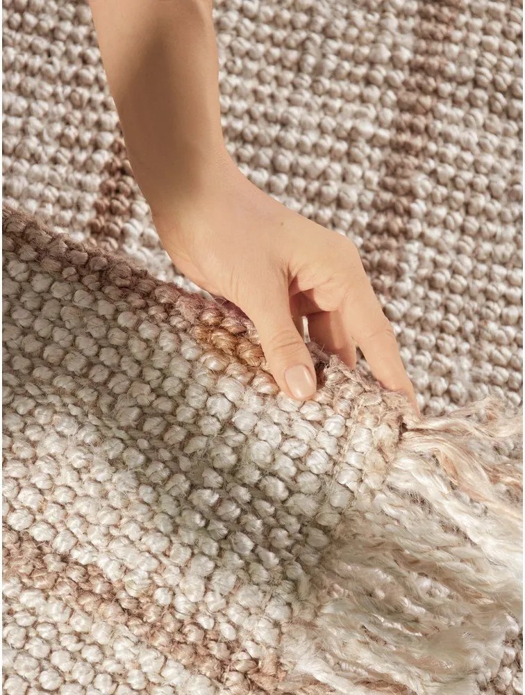 Кремав ръчно изработен ютен килим 160x230 cm Harvest Sierra – Elle Decoration