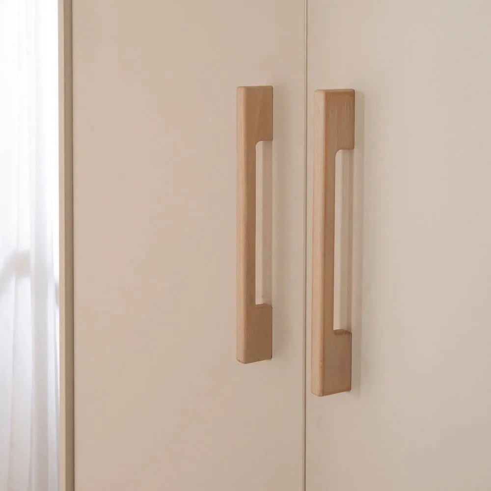 Кремав/в естествен цвят детски гардероб от декор от дъб 138x200x55 cm Jil – Roba