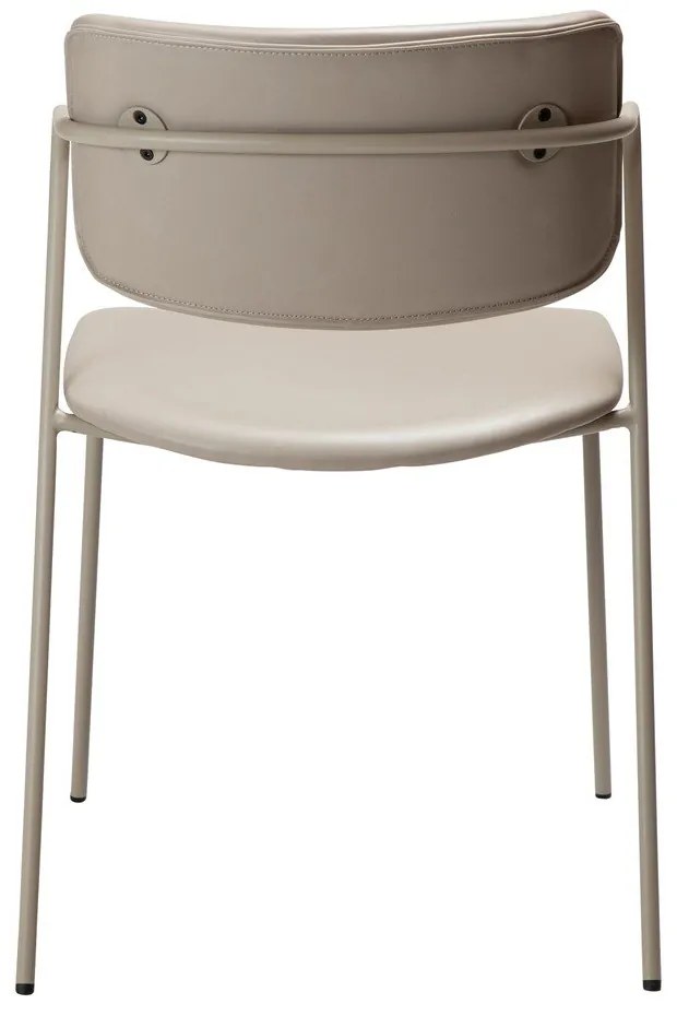 Бежов трапезен стол Zed - DAN-FORM Denmark