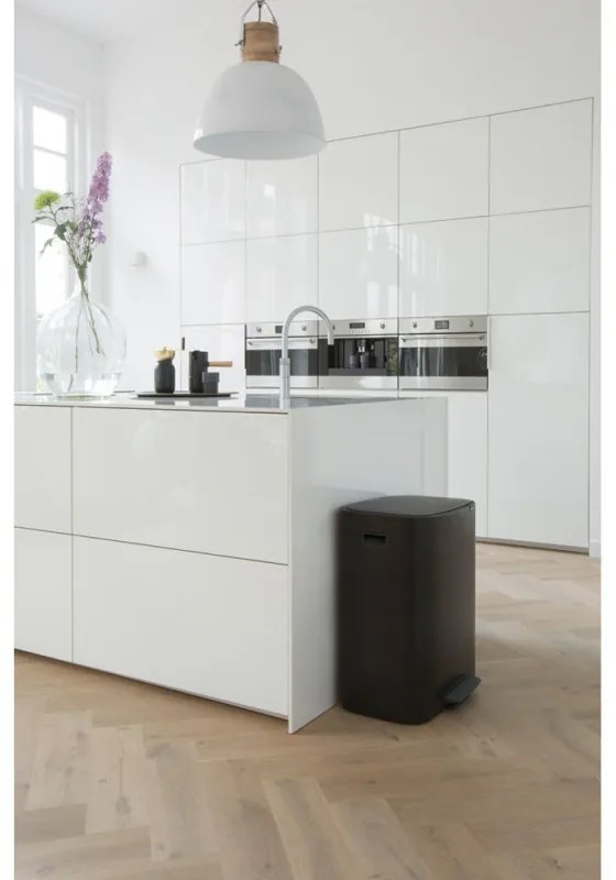 Кош за боклук Brabantia Bo Pedal 1003191, 2x30 л, Плавно затваряне, Противоплъзгаща основа, Черен