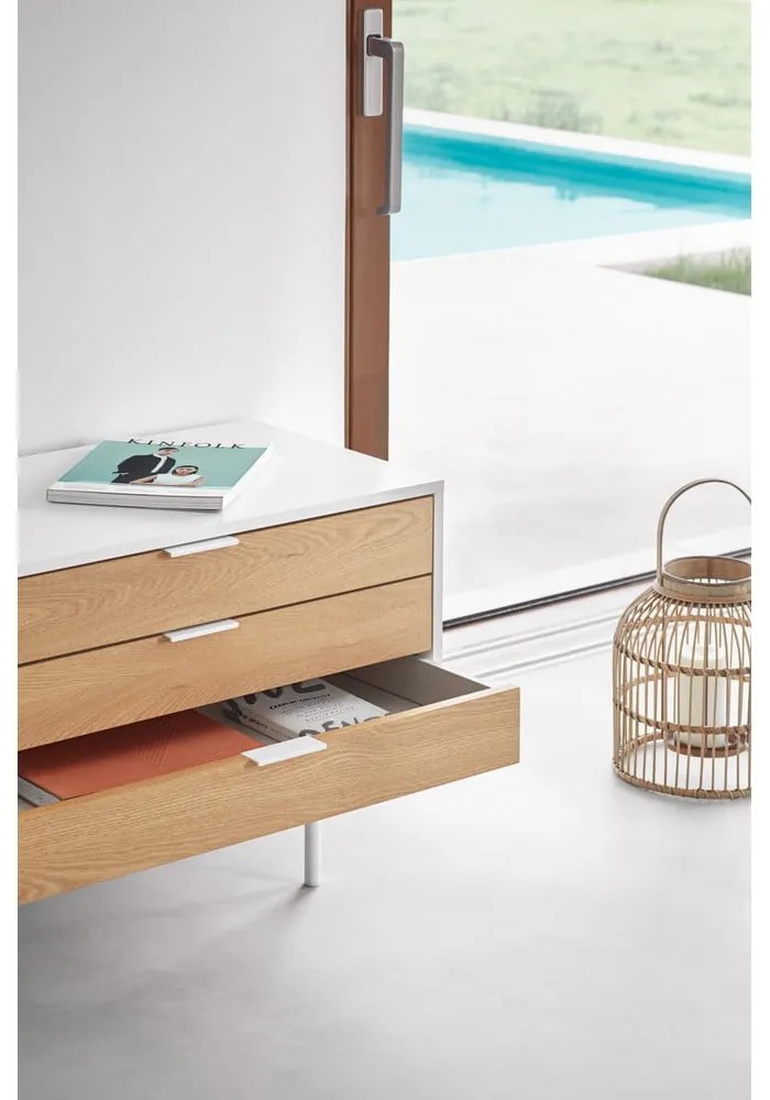 Бяла/естествена маса за телевизор от декор от дъб 180x52 cm Sierra – Teulat