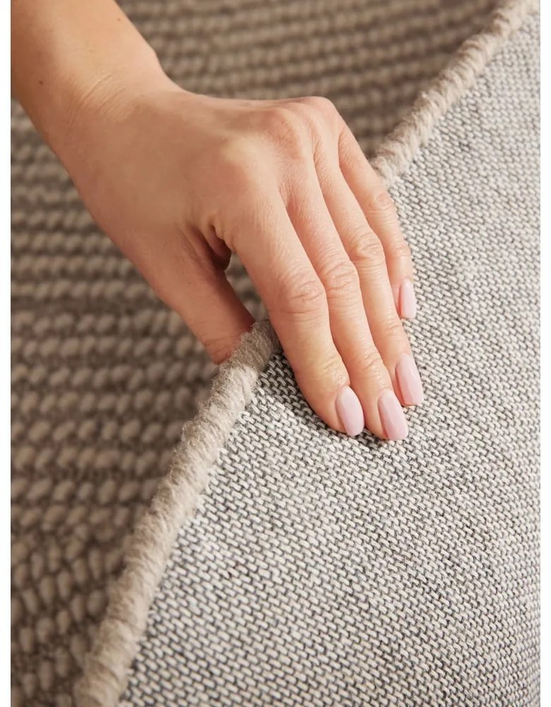 Бежов ръчно изработен вълнен кръгъл килим ø 200 cm Calmio – Hanse Home