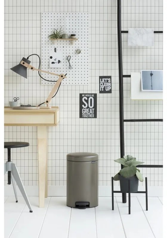 Кош за боклук с педал Brabantia NewIcon 649027, 12 л, Плавно затваряне, Противоплъзгаща основа, Сив