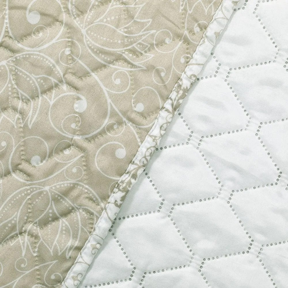 Светлокафява двустранна покривка за легло от микрофибър Malaga, 220 x 240 cm Alhambra - DecoKing