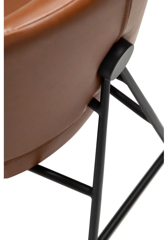 Кафяв трапезен стол в цвят коняк Roost - DAN-FORM Denmark