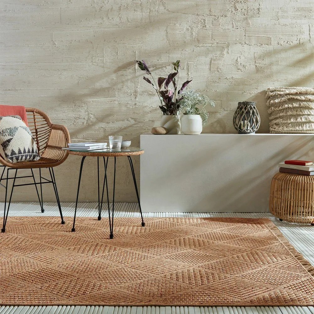 Външен килим в естествен цвят 160x230 cm Nora Diamond – Flair Rugs