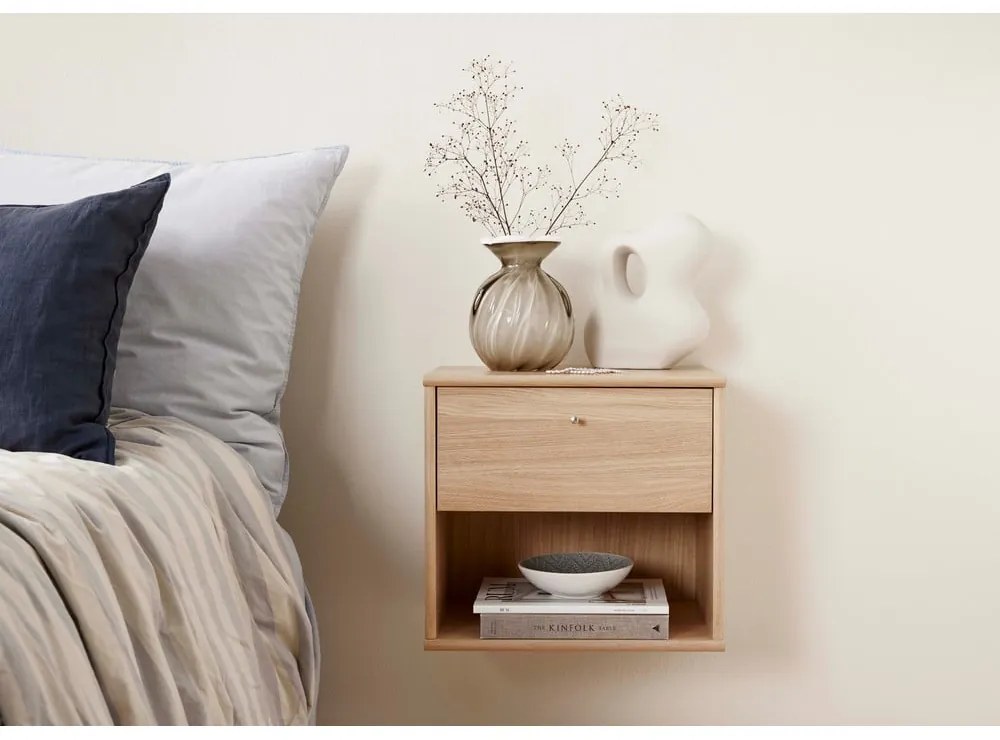 Висящо нощно шкафче с рафтове в дъбов декор Mistral - Hammel Furniture