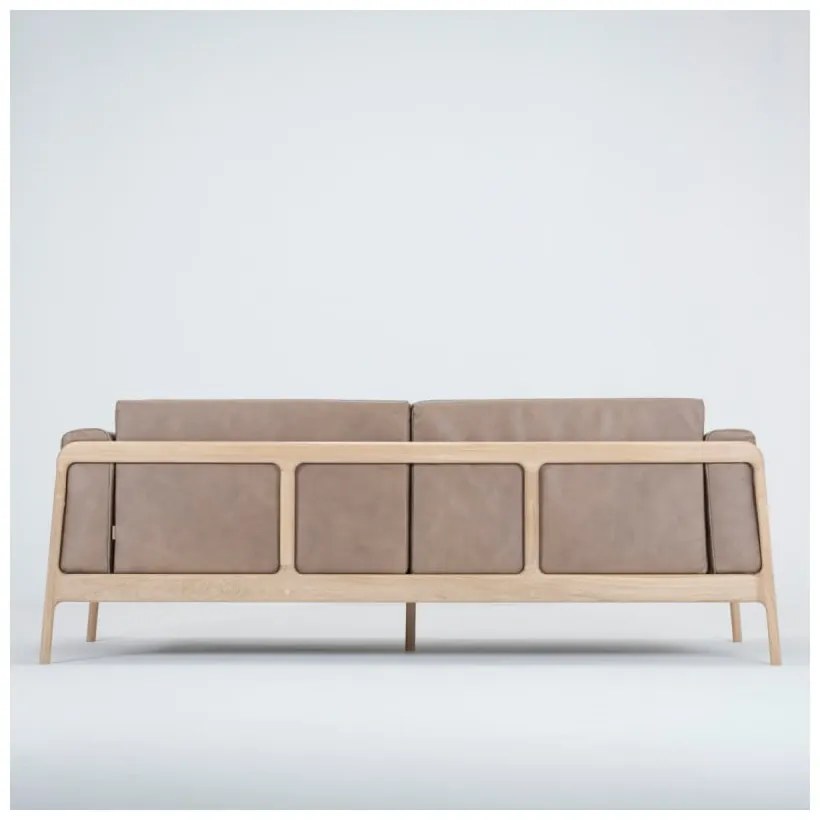 Светлокафяв диван от биволска кожа с масивна дъбова конструкция , 210 см Fawn - Gazzda